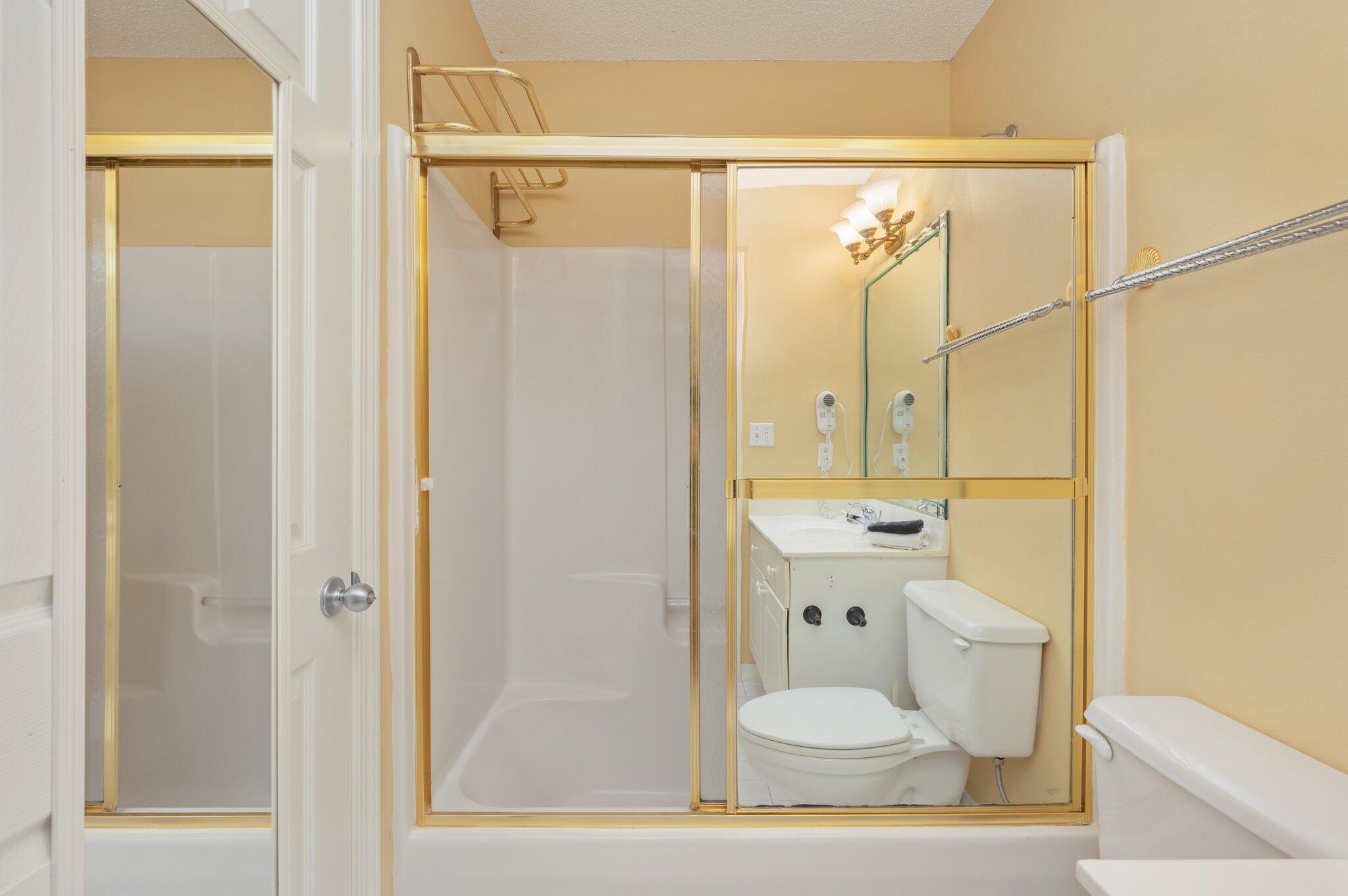 GULF PLACE CARIBBEAN - Residential