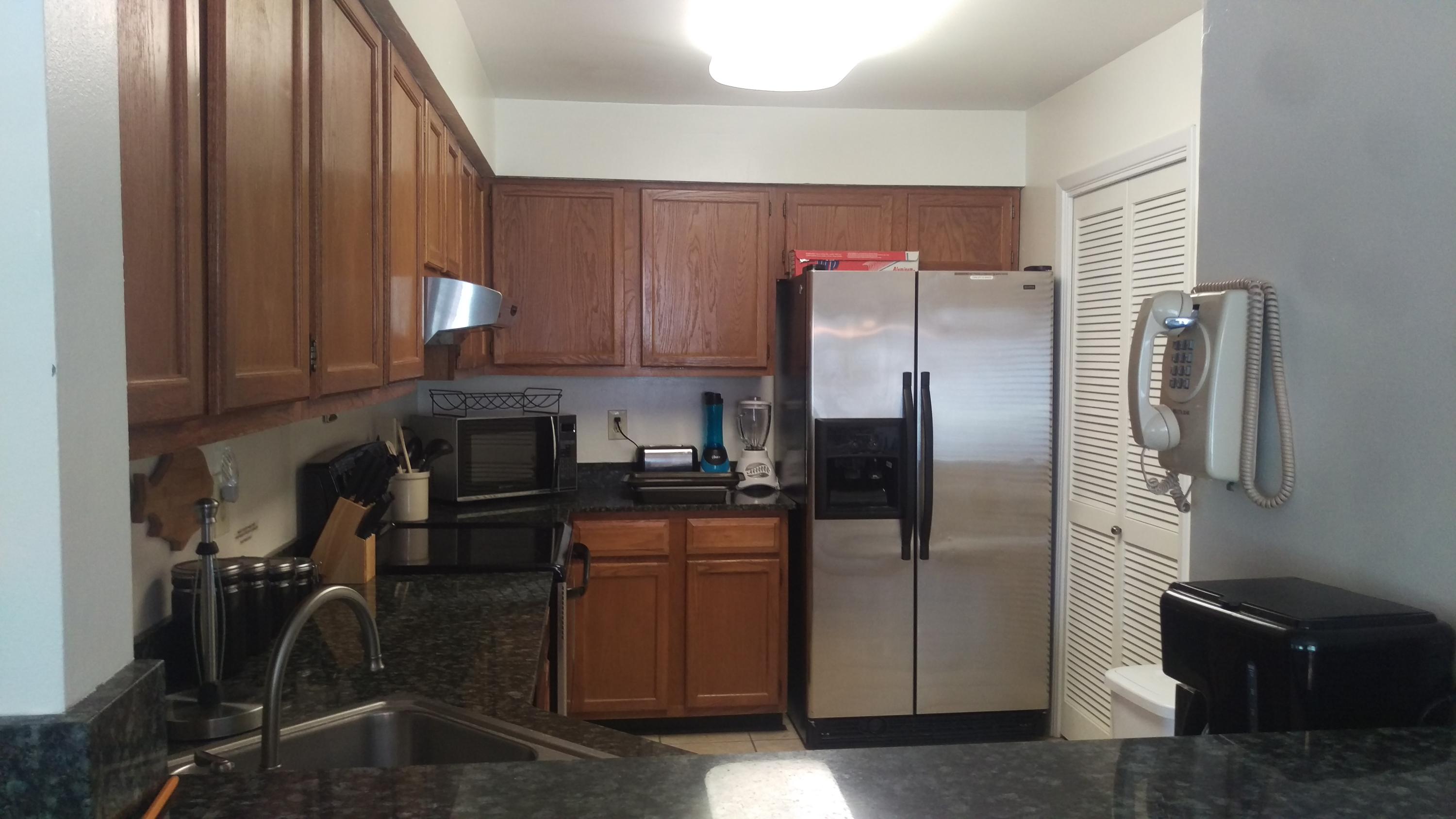 GARDEN OAKS CONDO - Residential Lease