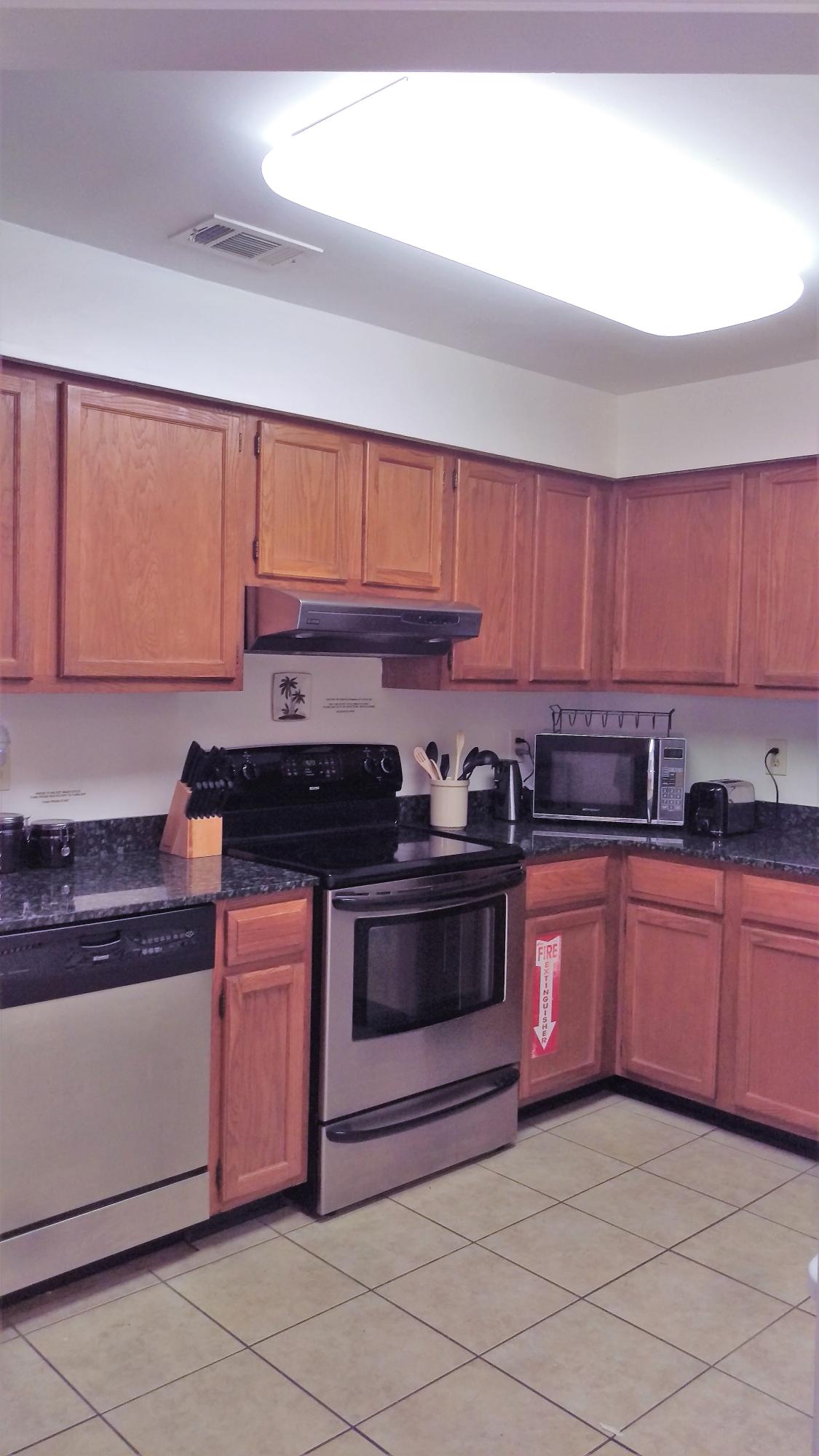 GARDEN OAKS CONDO - Residential Lease