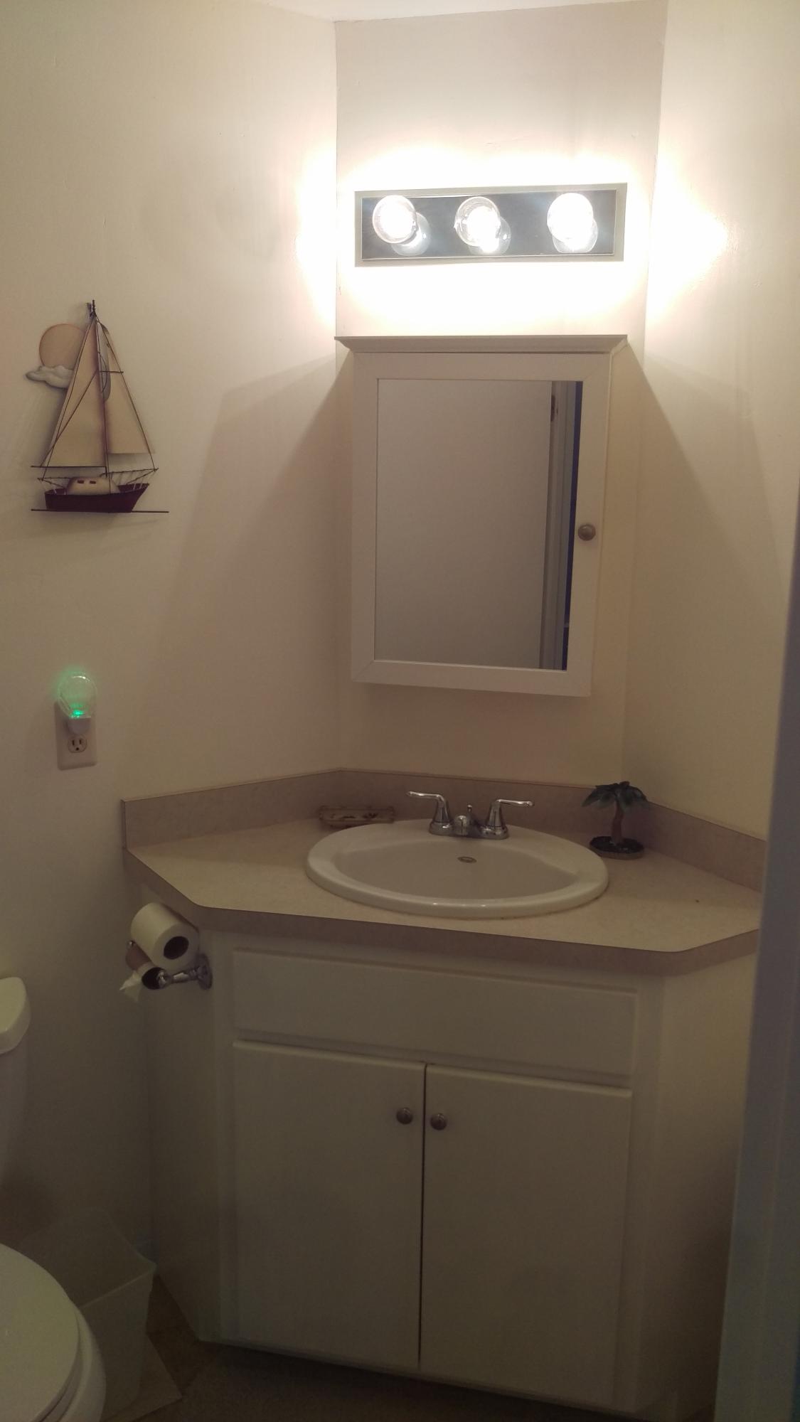 GARDEN OAKS CONDO - Residential Lease
