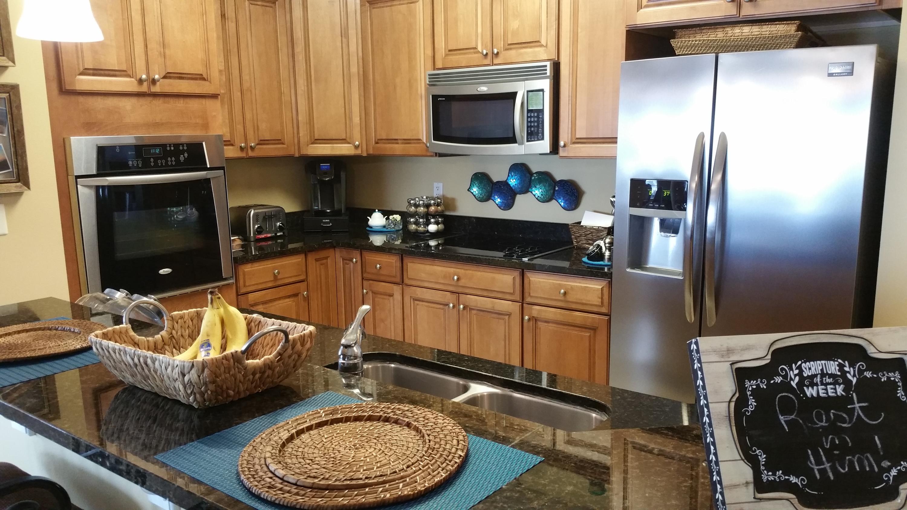 PRESIDIO YACHT CLUB - Residential Lease