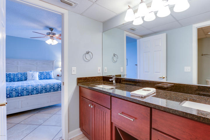 LOng Beach Towers IV - Residential