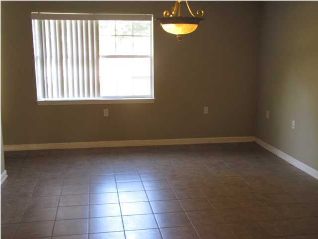 LAKEWOOD - Residential Lease