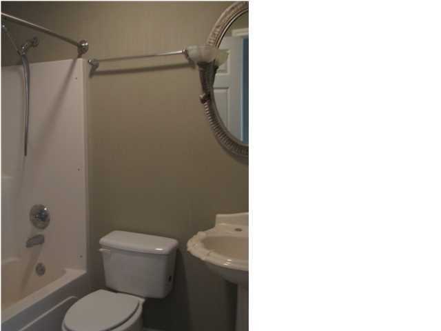 LAKEWOOD - Residential Lease