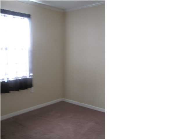 LAKEWOOD - Residential Lease