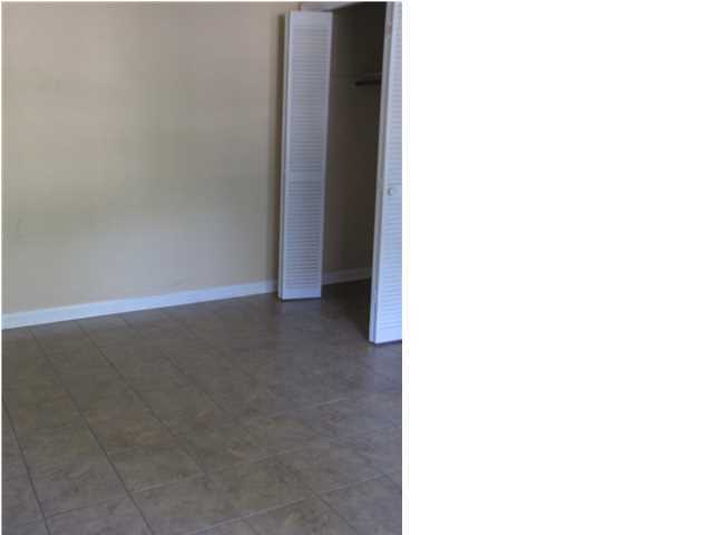LAKEWOOD - Residential Lease