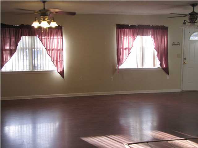 LAKEWOOD - Residential Lease