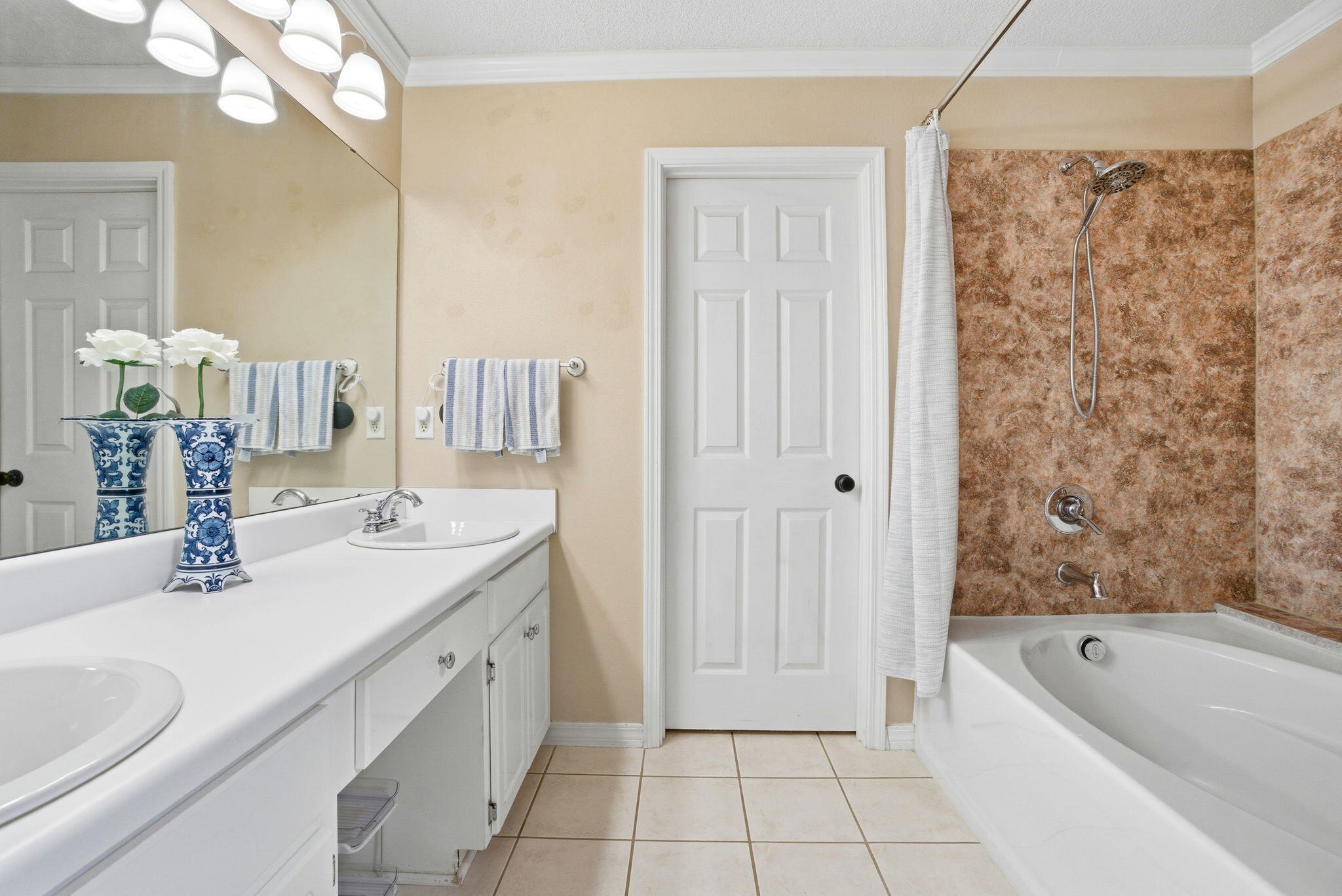WATERFORD ESTATES S/D - Residential
