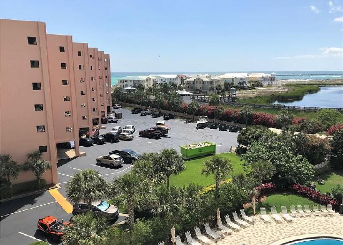 ISLANDER CONDO PH 2 - Residential