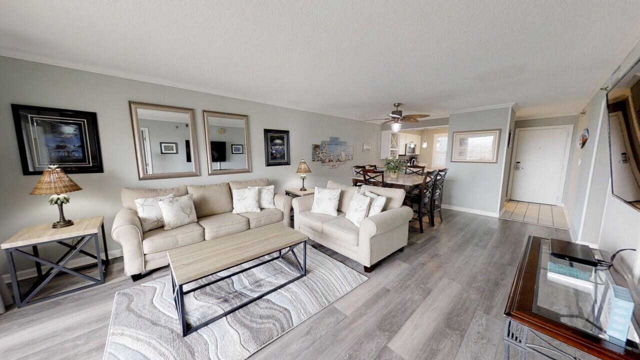 ISLANDER CONDO PH 2 - Residential