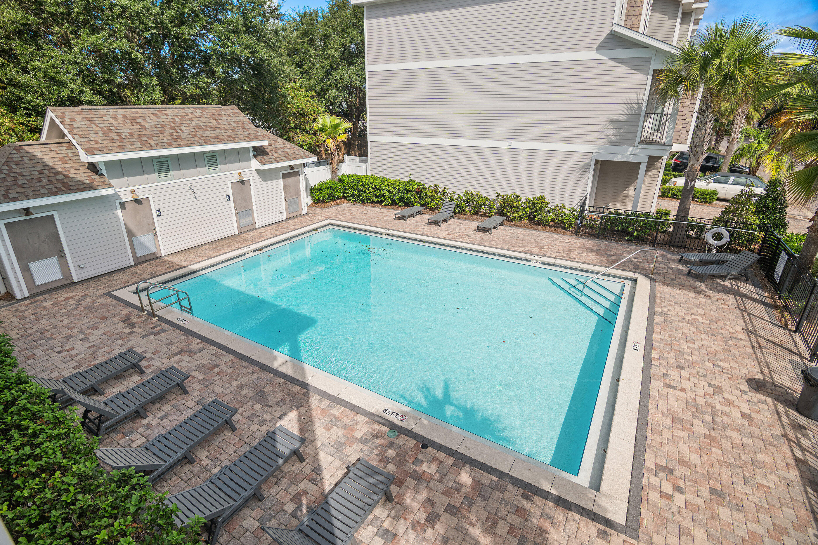 Driftwood Drive Townhomes - Residential