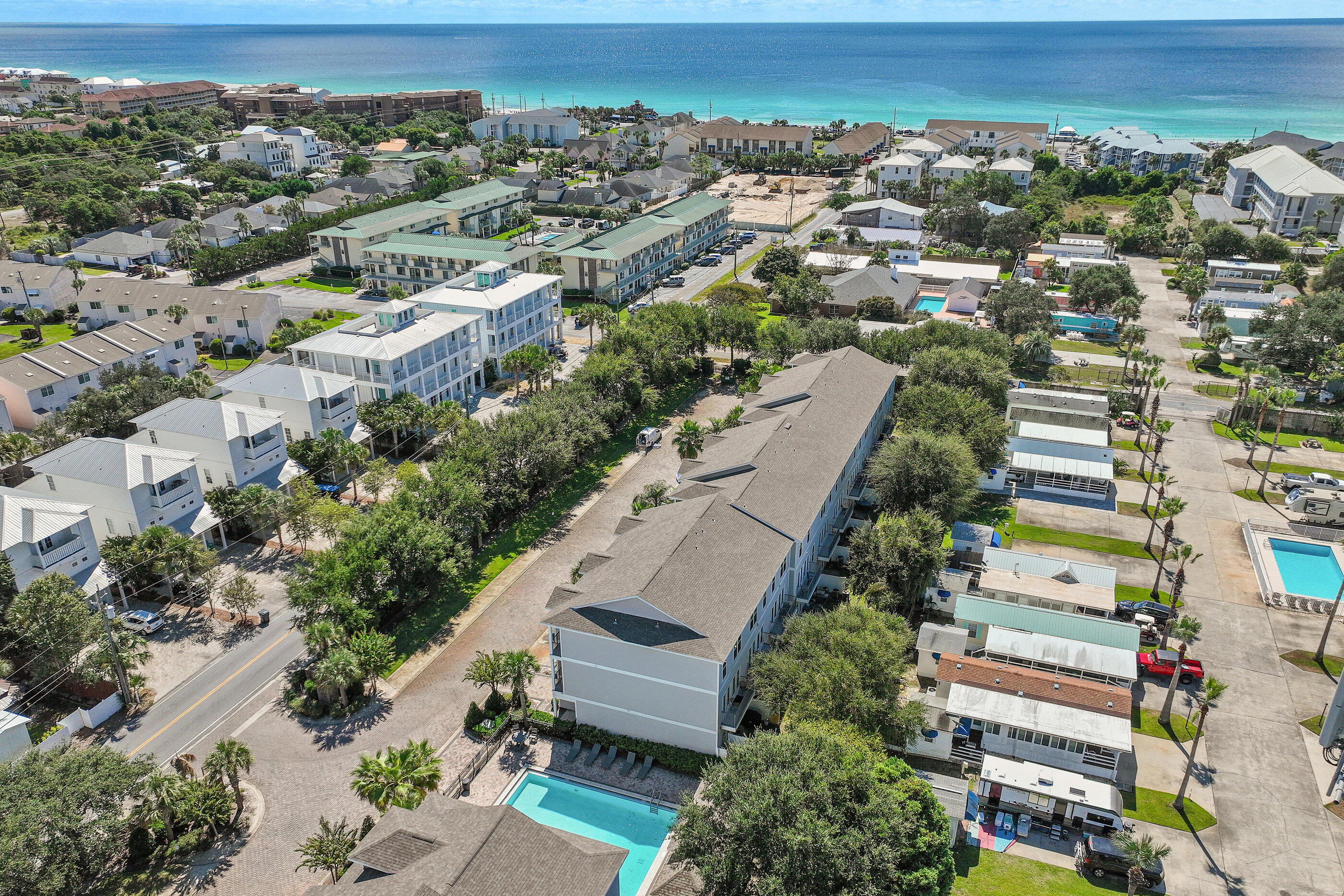 Driftwood Drive Townhomes - Residential