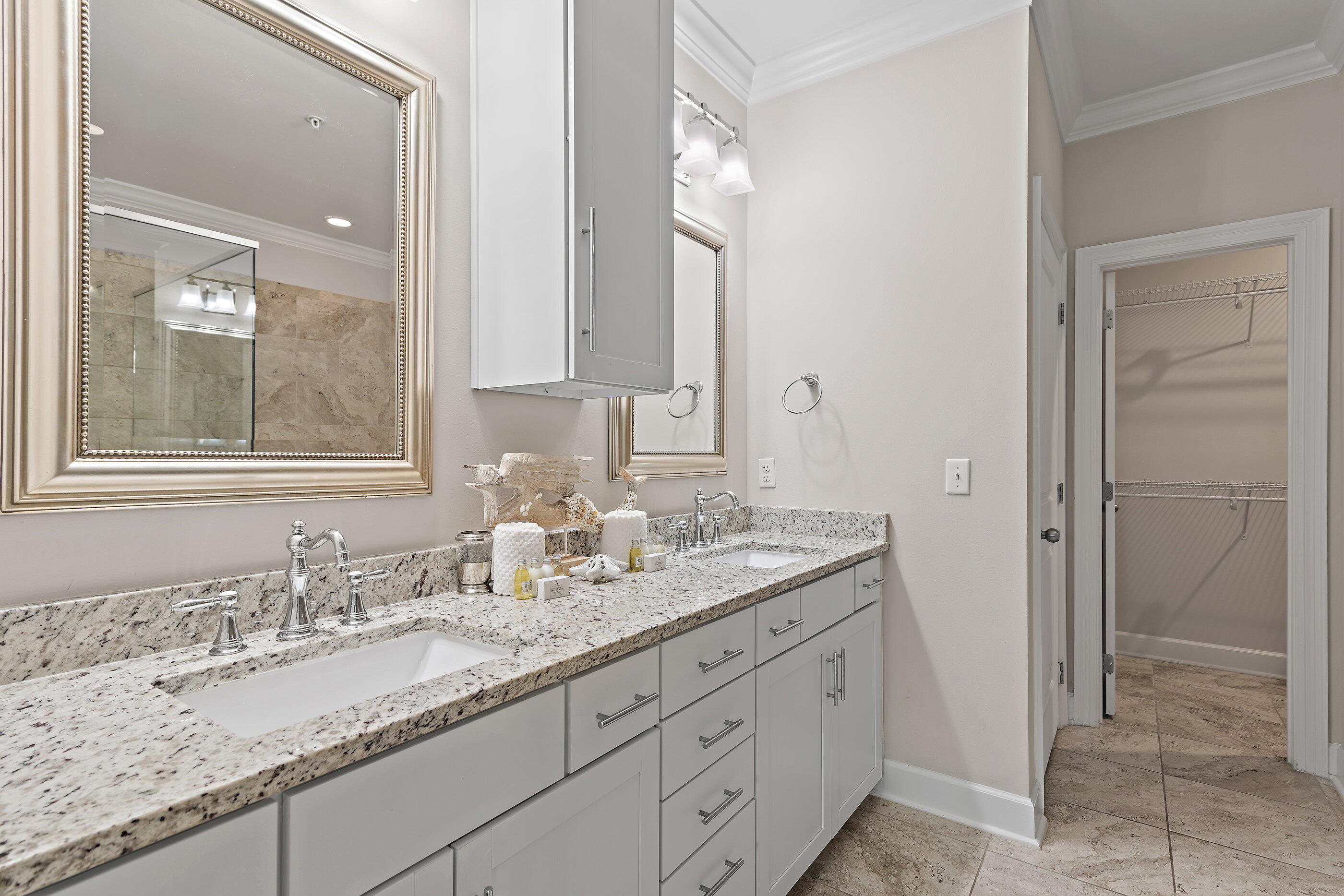 Driftwood Drive Townhomes - Residential