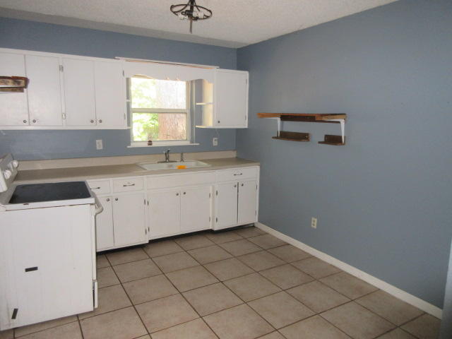 OAKLAND HEIGHTS - Residential