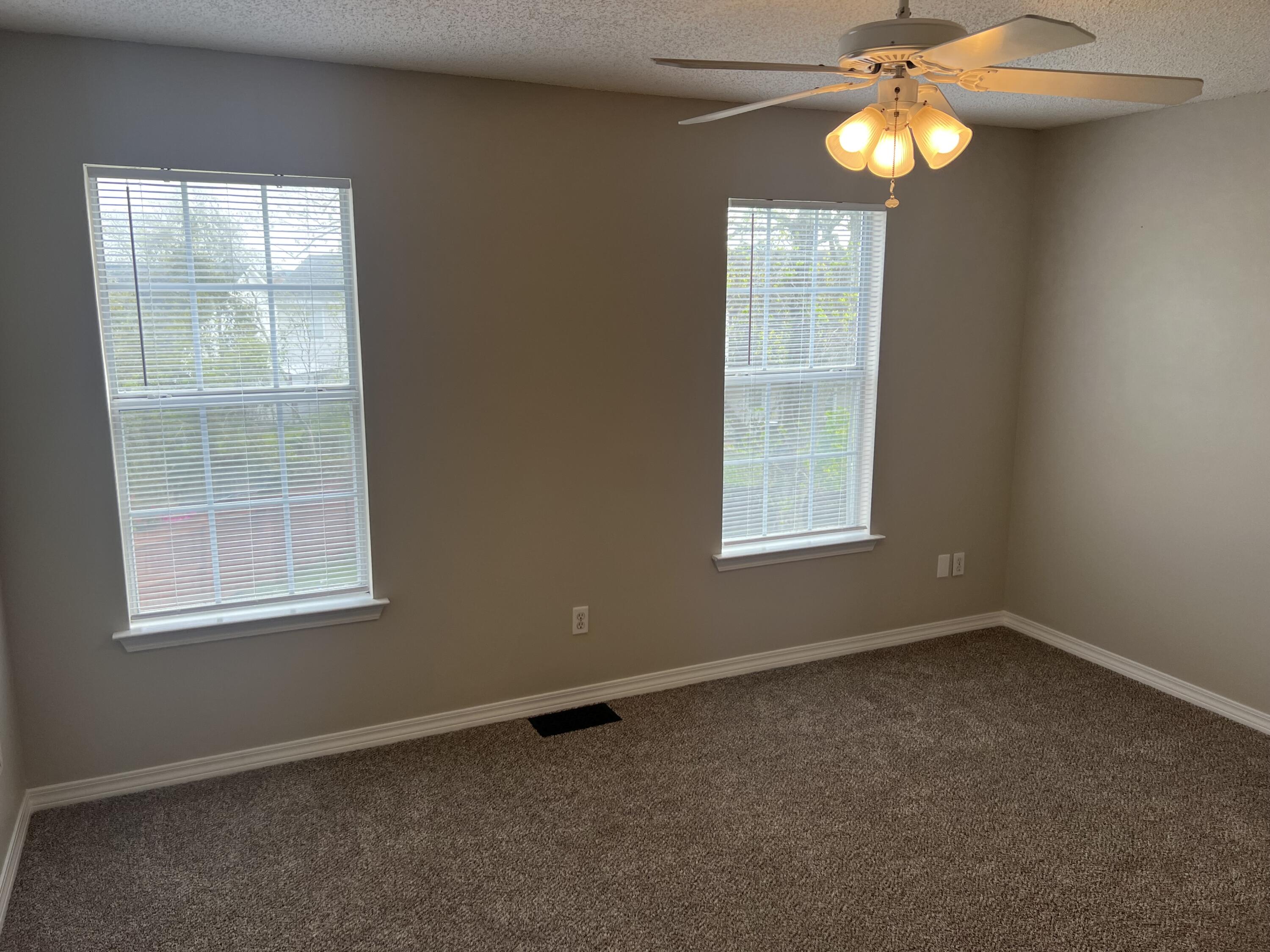 ANASTASIA MANOR T/H - Residential Lease