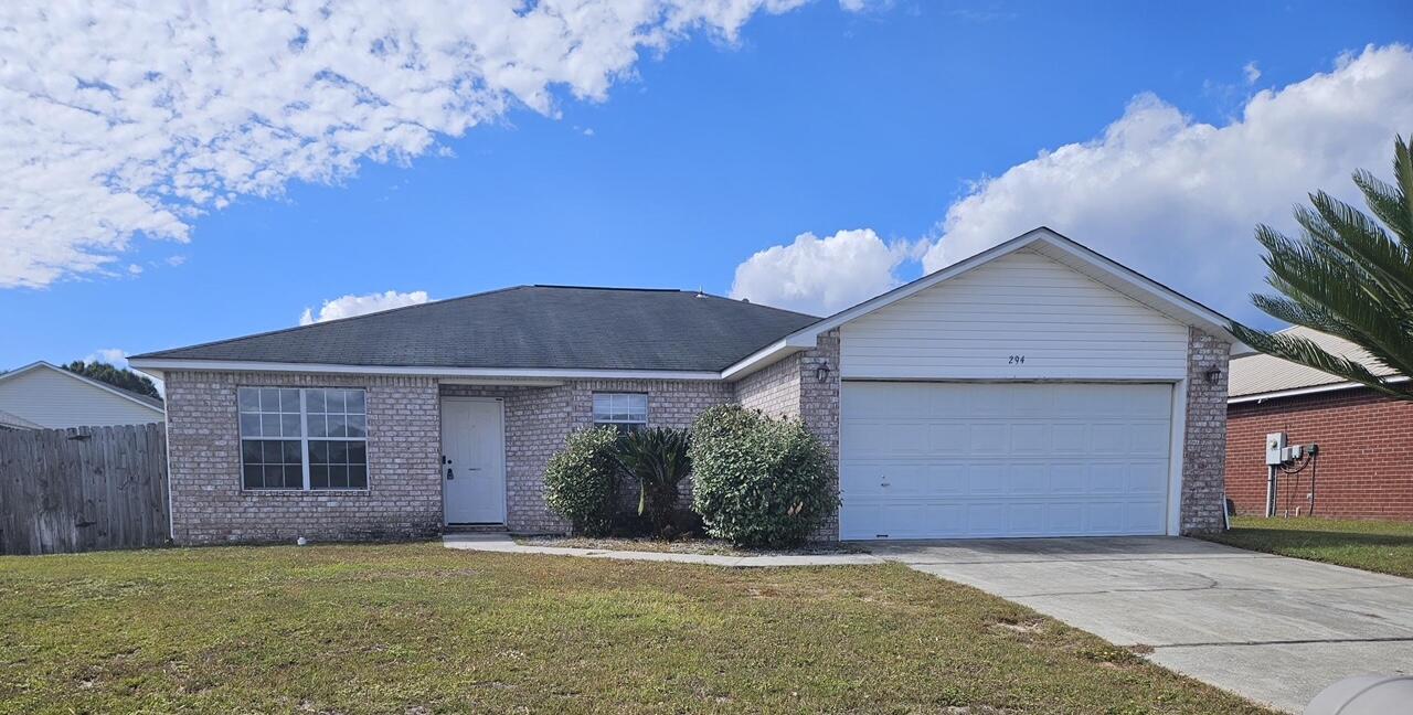 REDSTONE ESTATES - Residential Lease