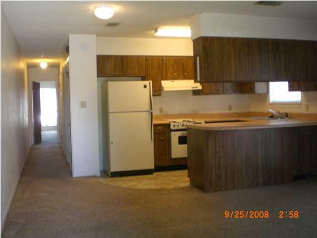 GREEN ACRES - Residential Lease