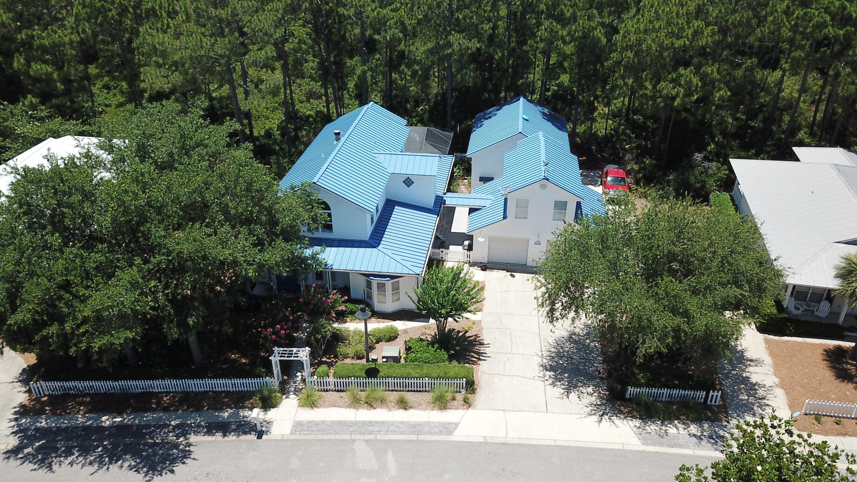 SEA DUNES - Residential
