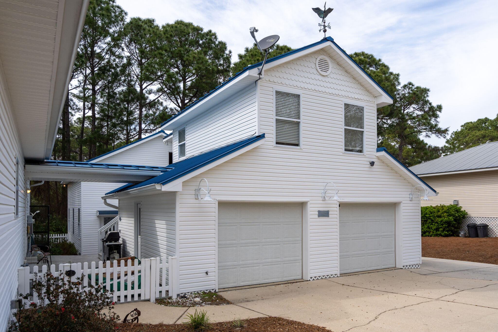 SEA DUNES - Residential