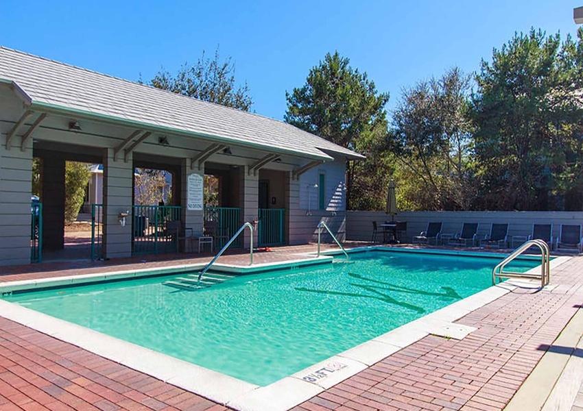 MAGNOLIA COTTAGES - Residential