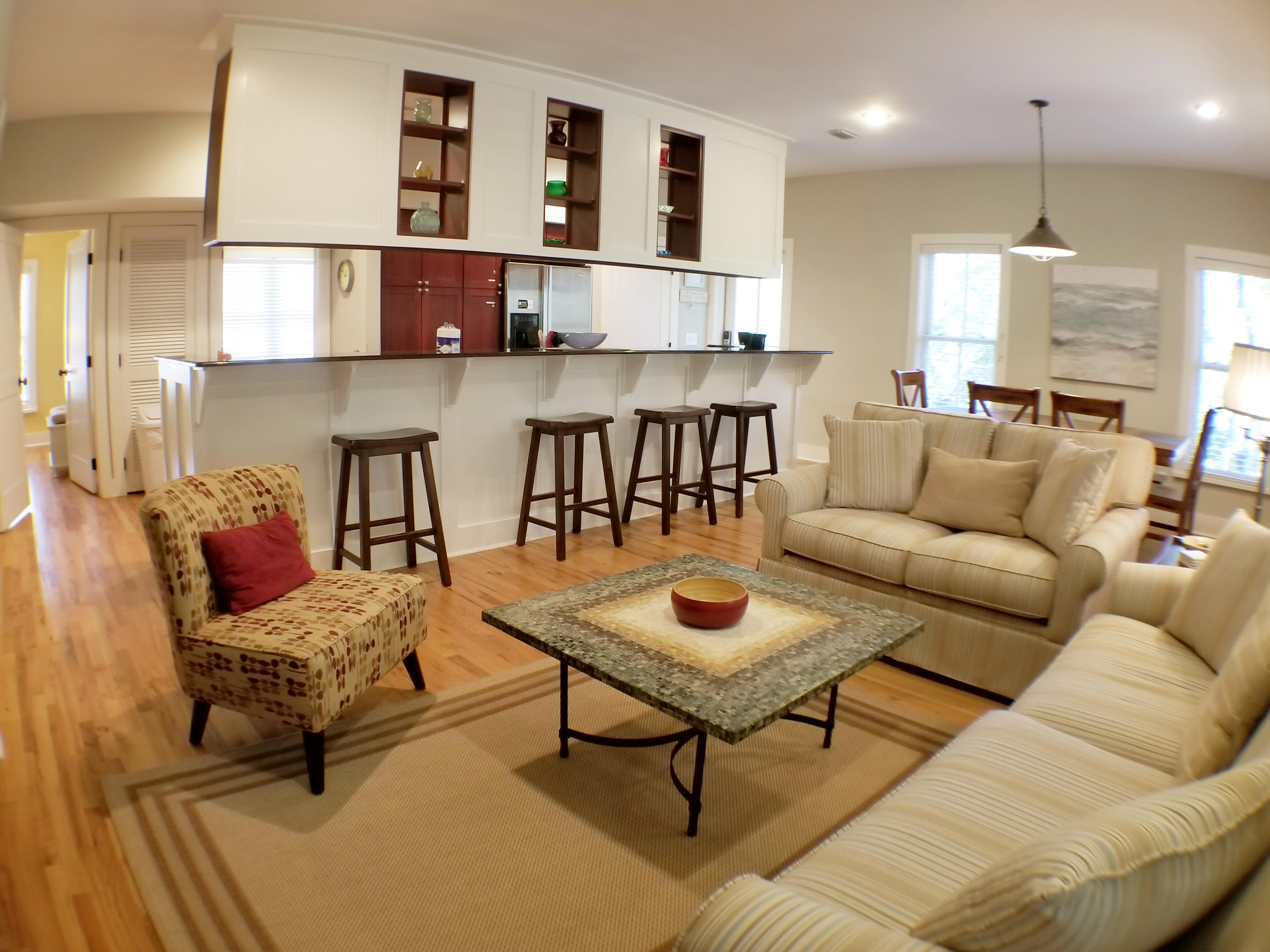 MAGNOLIA COTTAGES - Residential