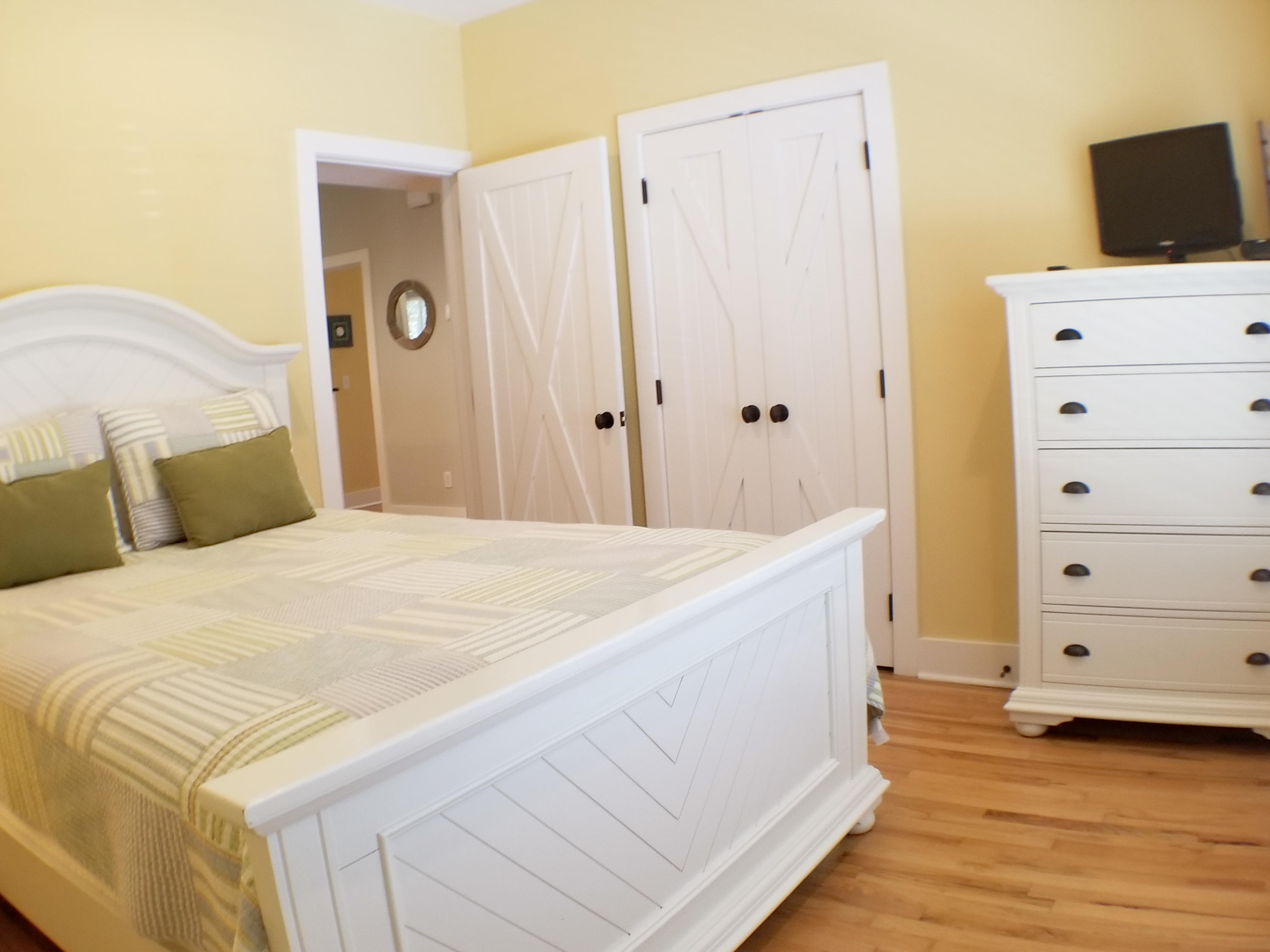 MAGNOLIA COTTAGES - Residential