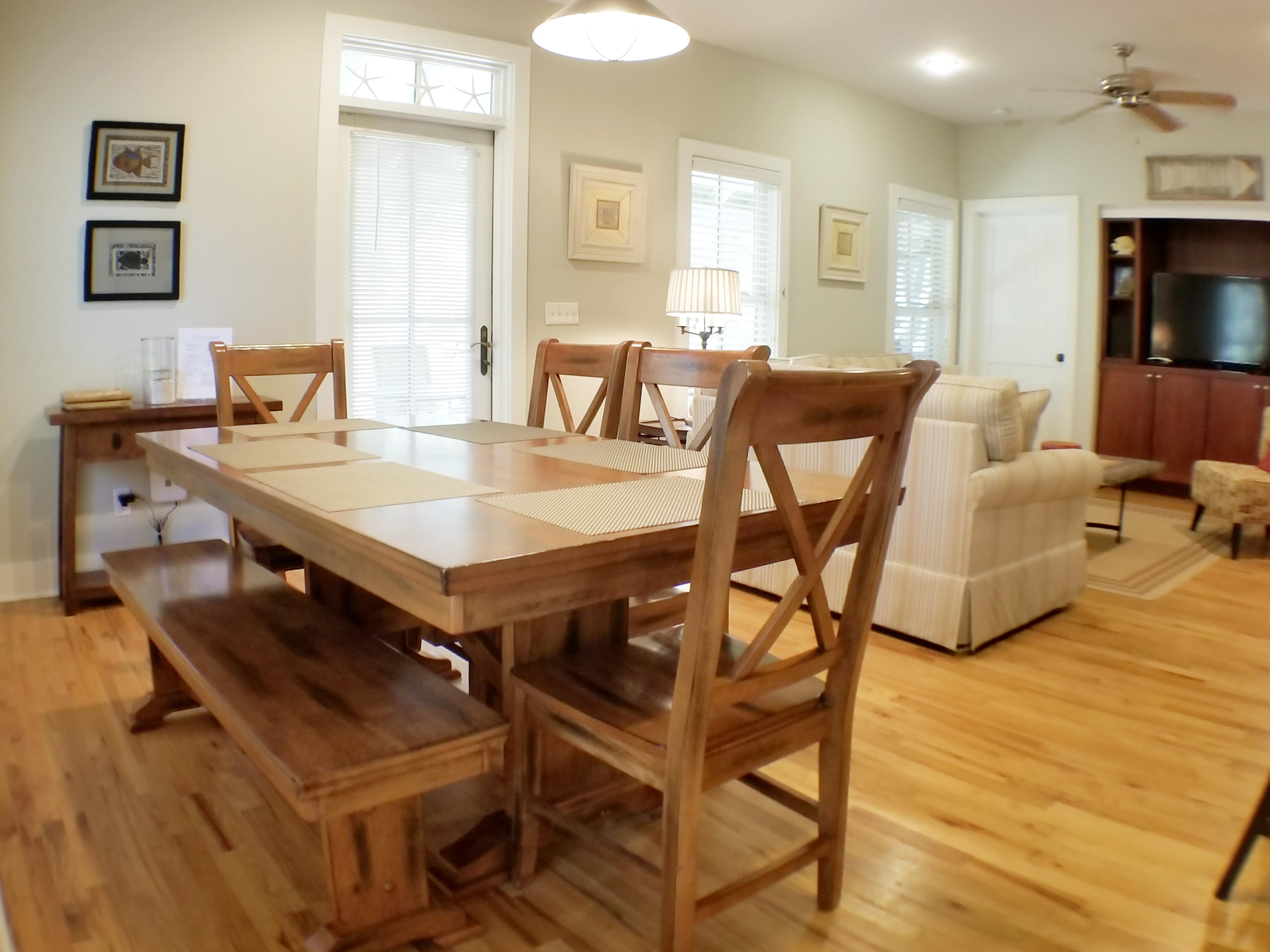 MAGNOLIA COTTAGES - Residential