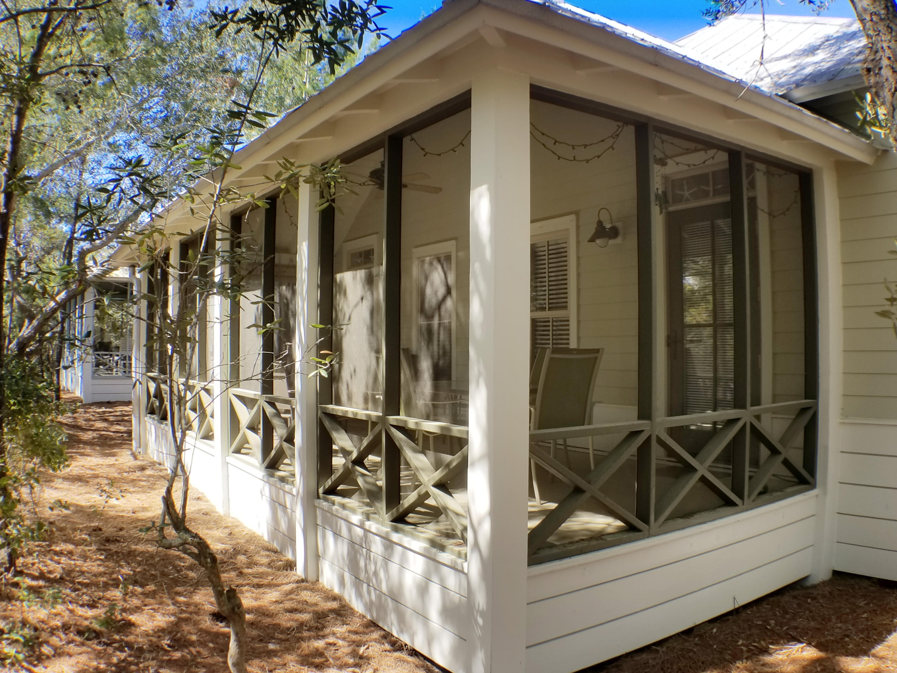 MAGNOLIA COTTAGES - Residential