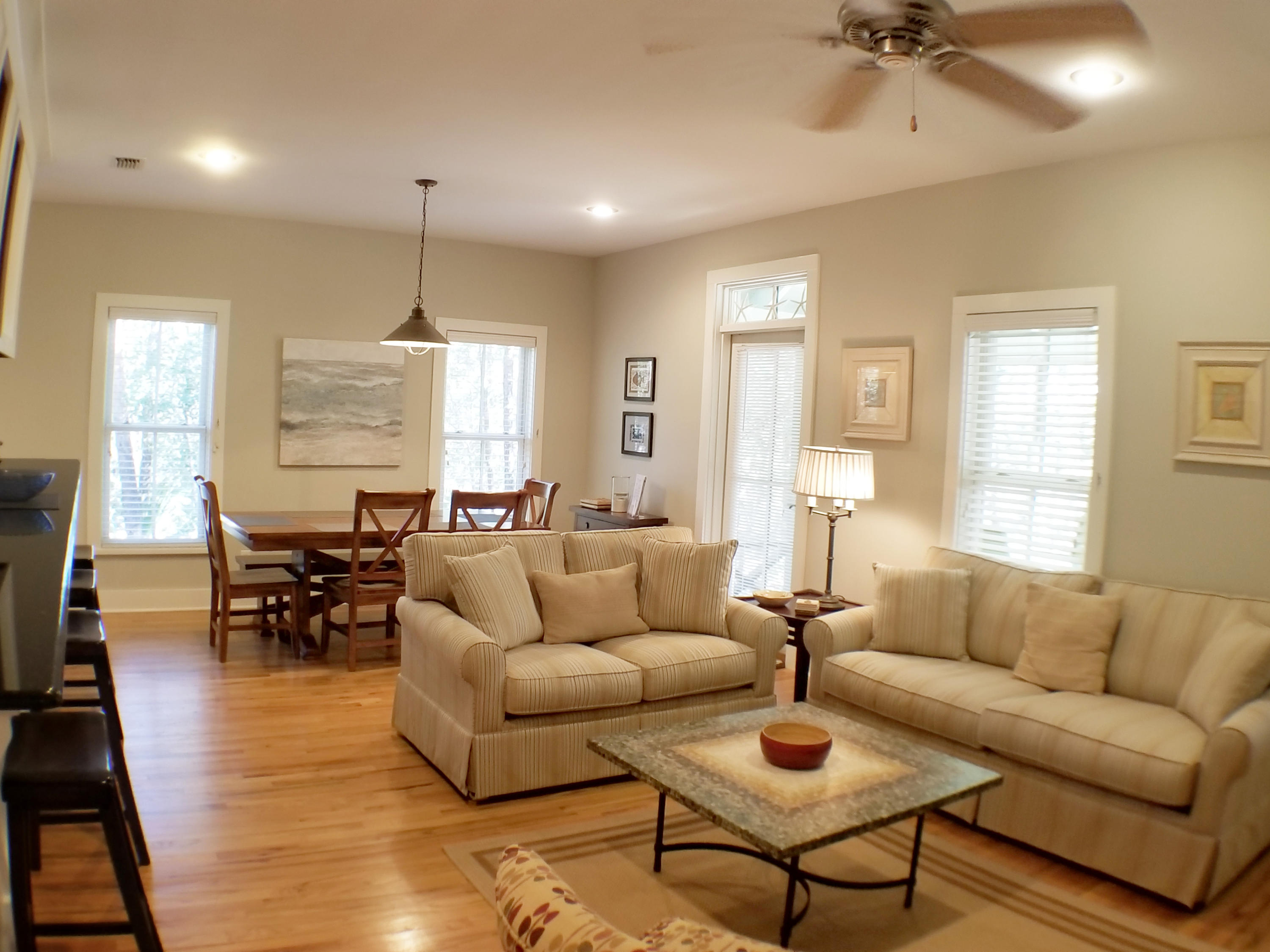 MAGNOLIA COTTAGES - Residential