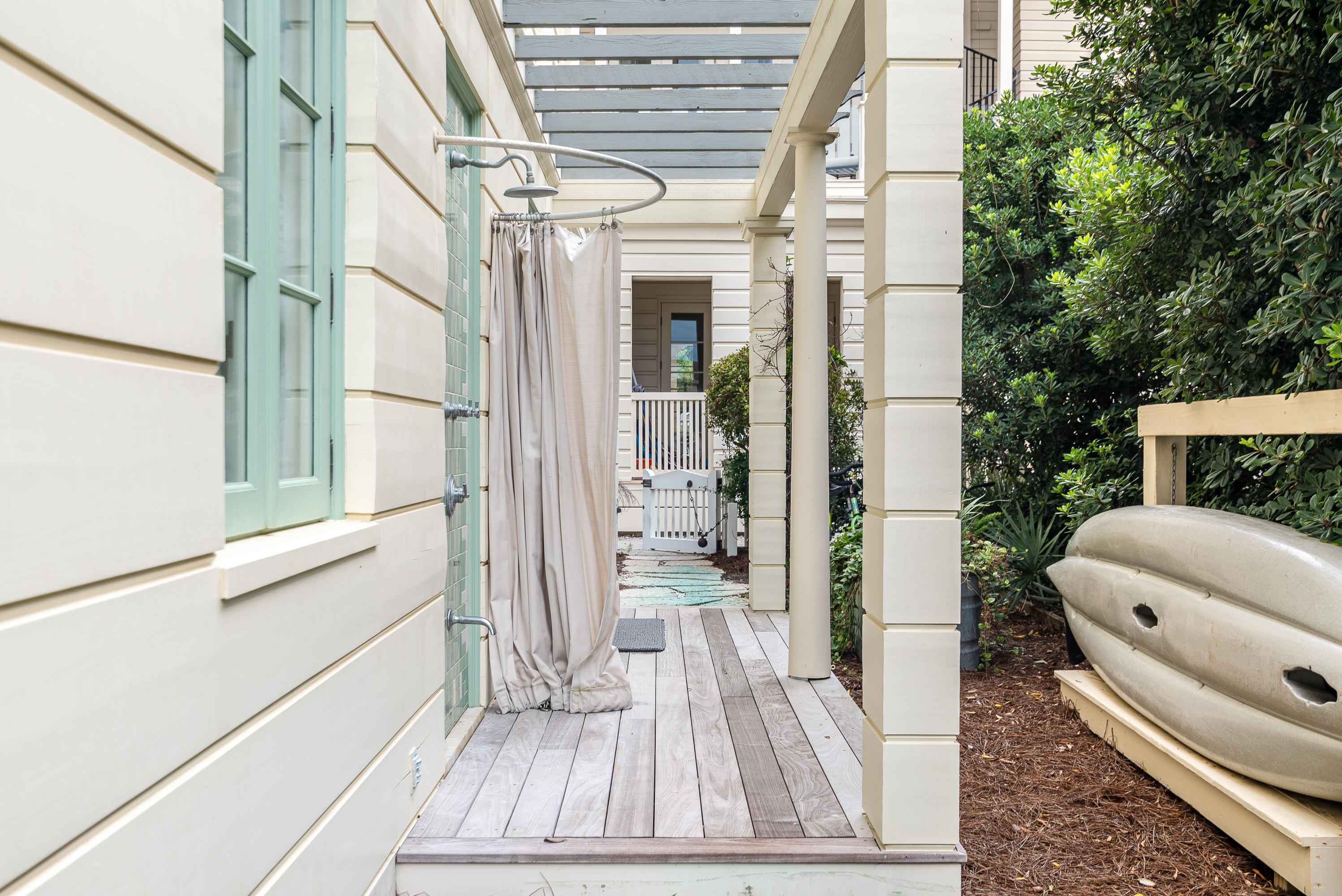 SEASIDE 11 - Residential