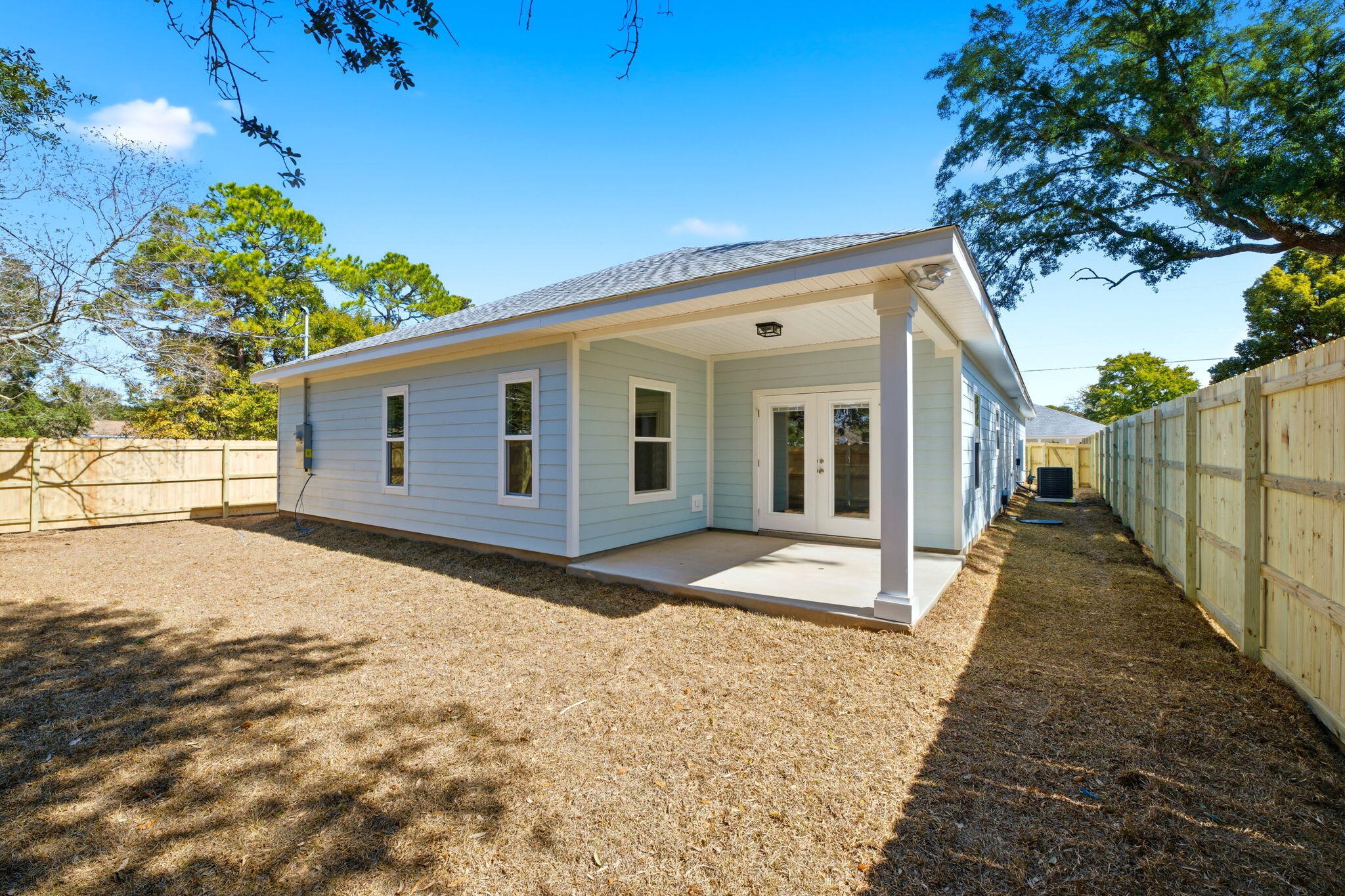 NAVARRE S/D 1ST ADDN - Residential