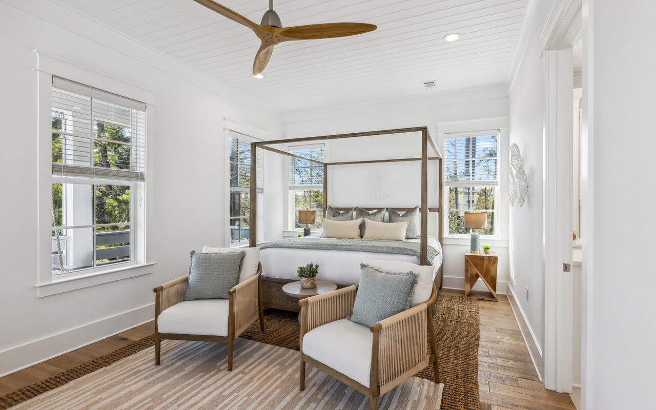 LAKESIDE AT BLUE MOUNTAIN BEACH - Residential