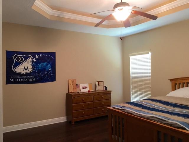ZARCHARY ESTATES - Residential Lease