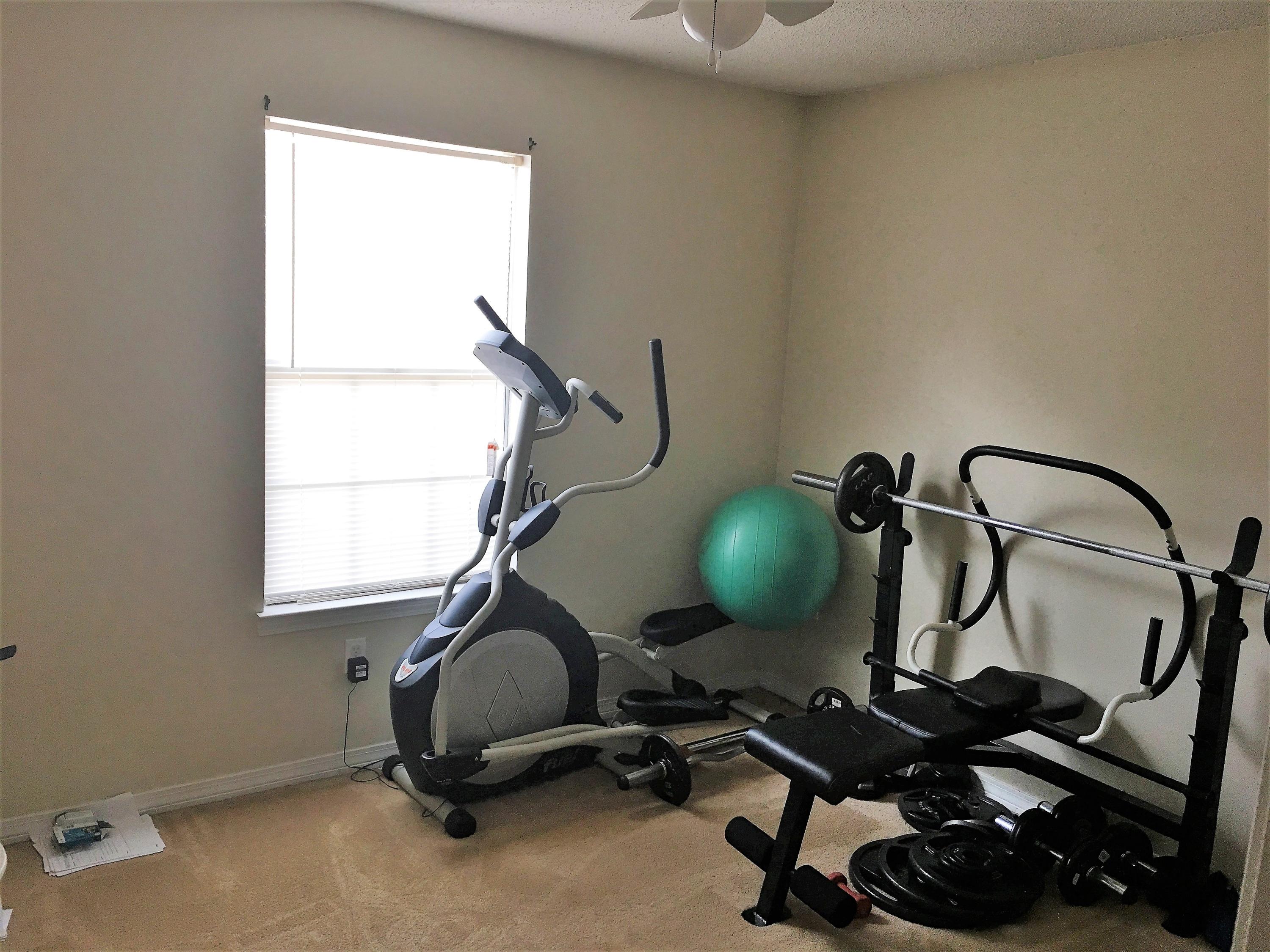 FOXWORTH ESTATES PH 2 - Residential