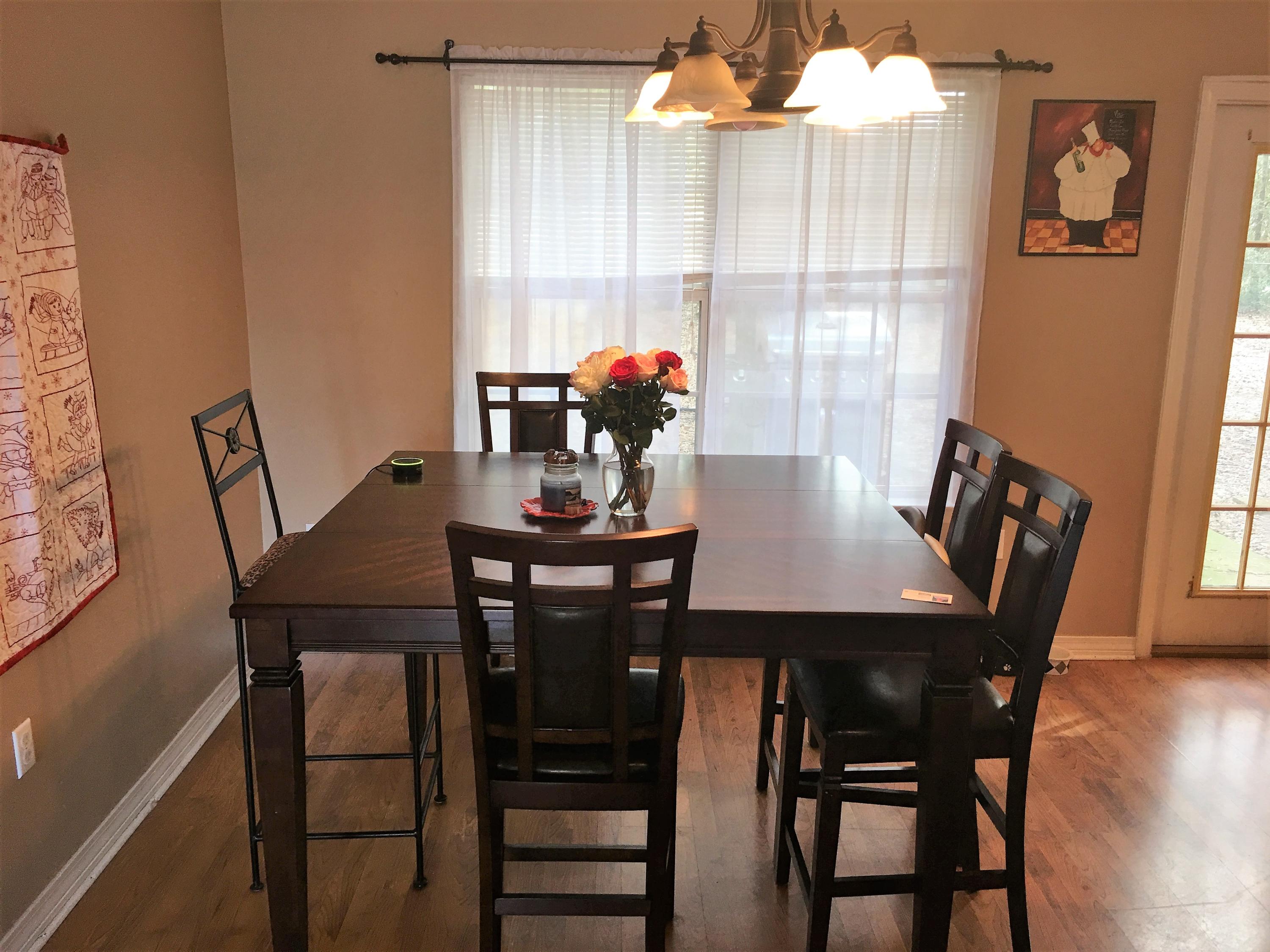 FOXWORTH ESTATES PH 2 - Residential