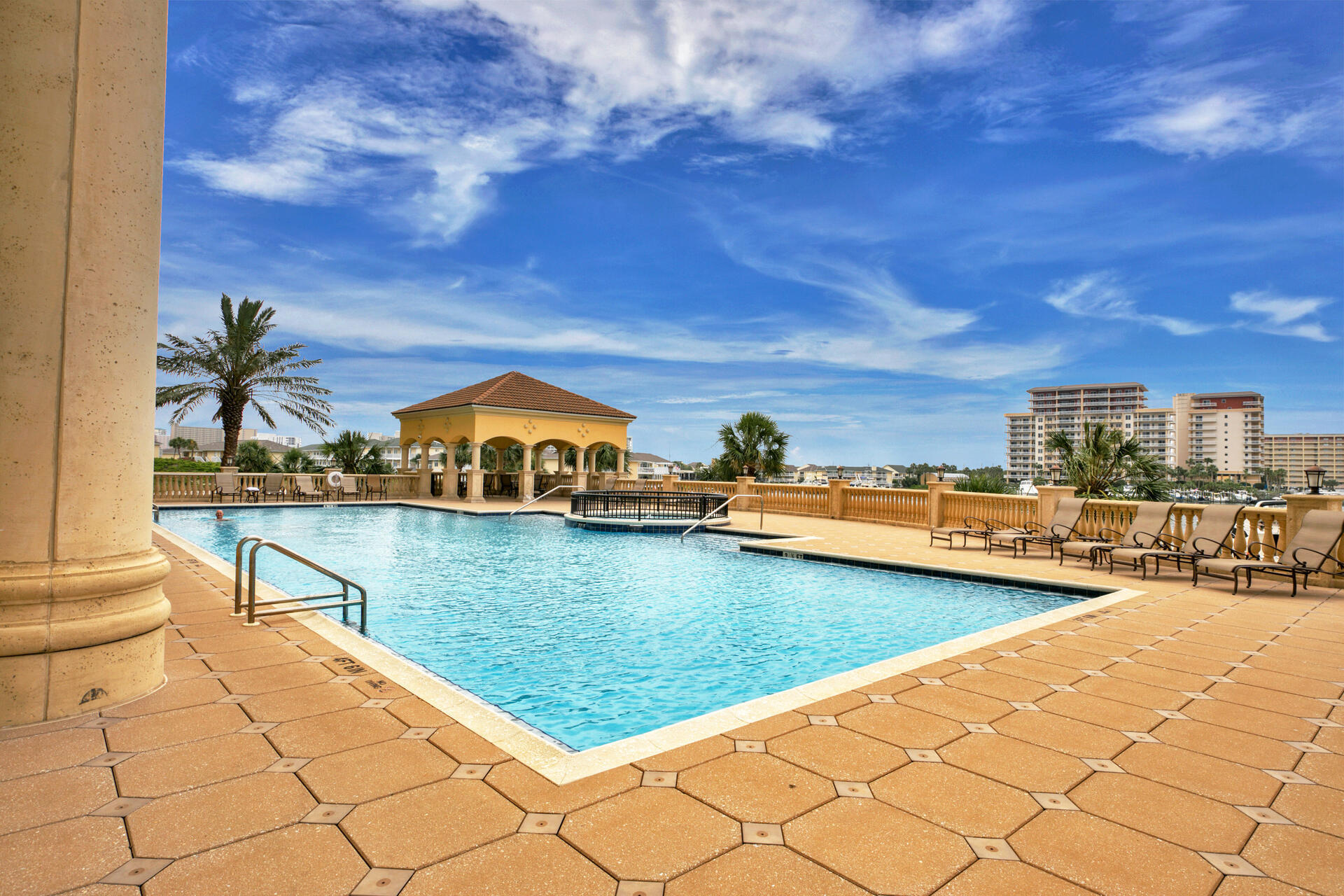 MARABELLA - Residential