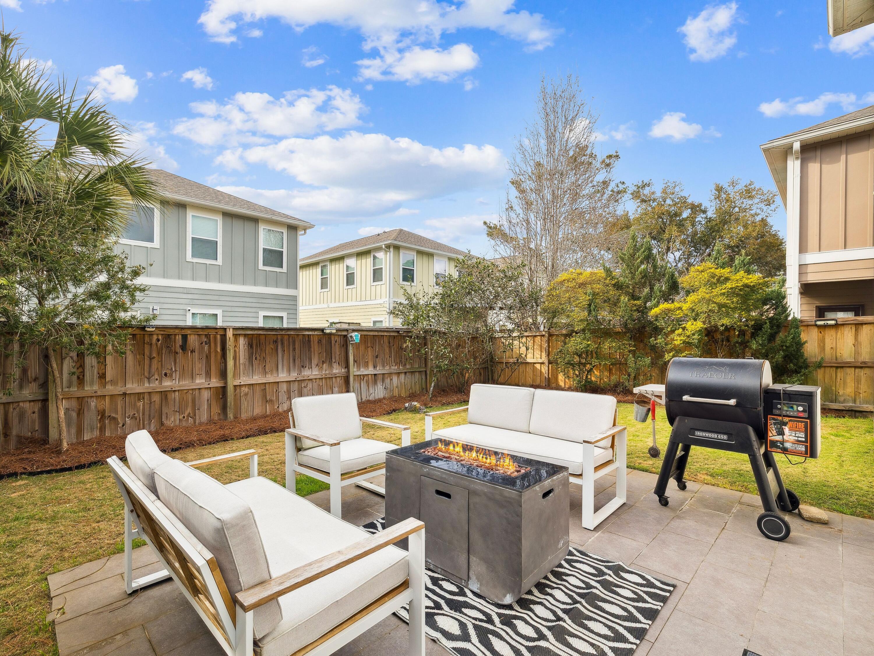 PLANTATION AT SANTA ROSA - Residential