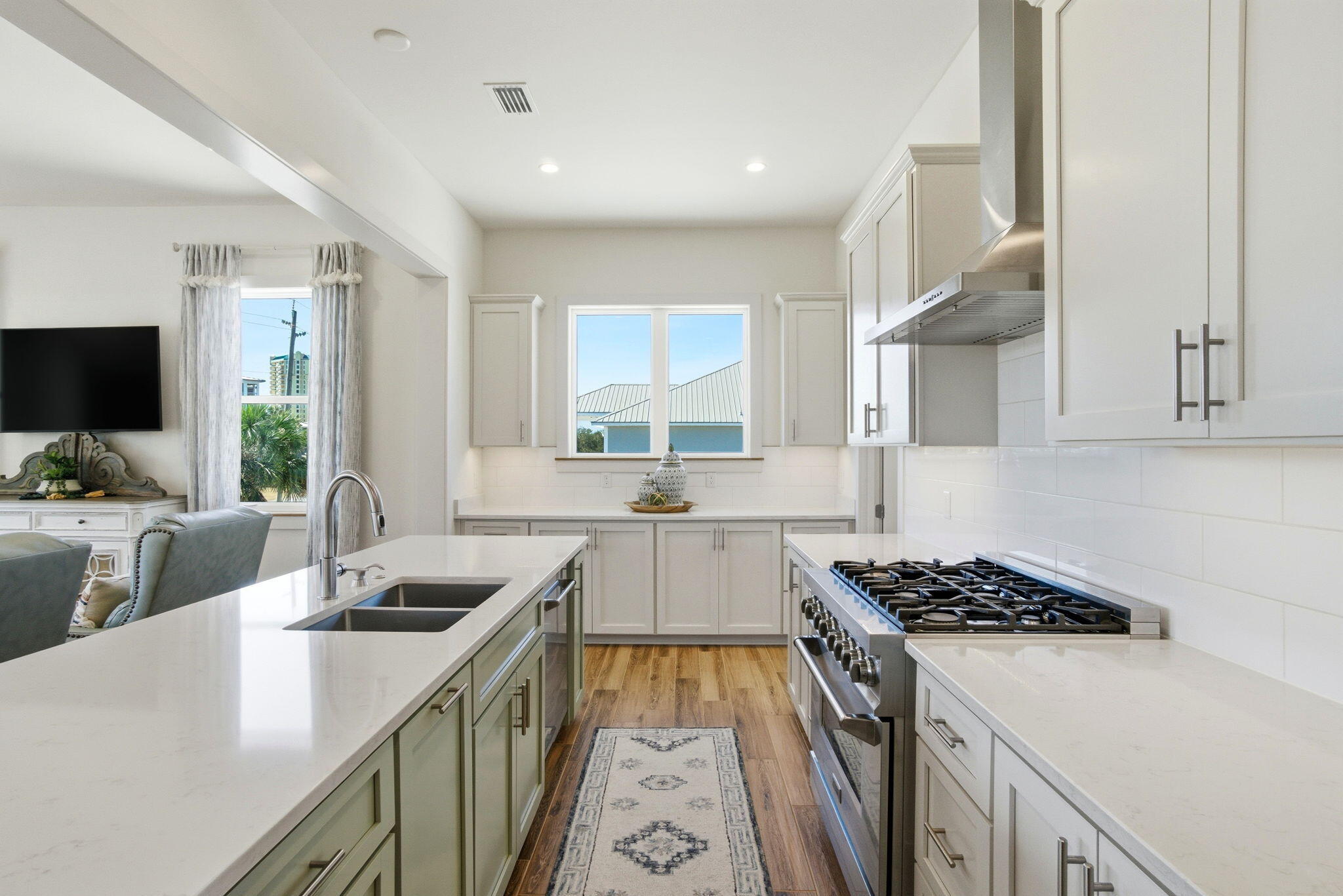 HERON'S WALK - Residential