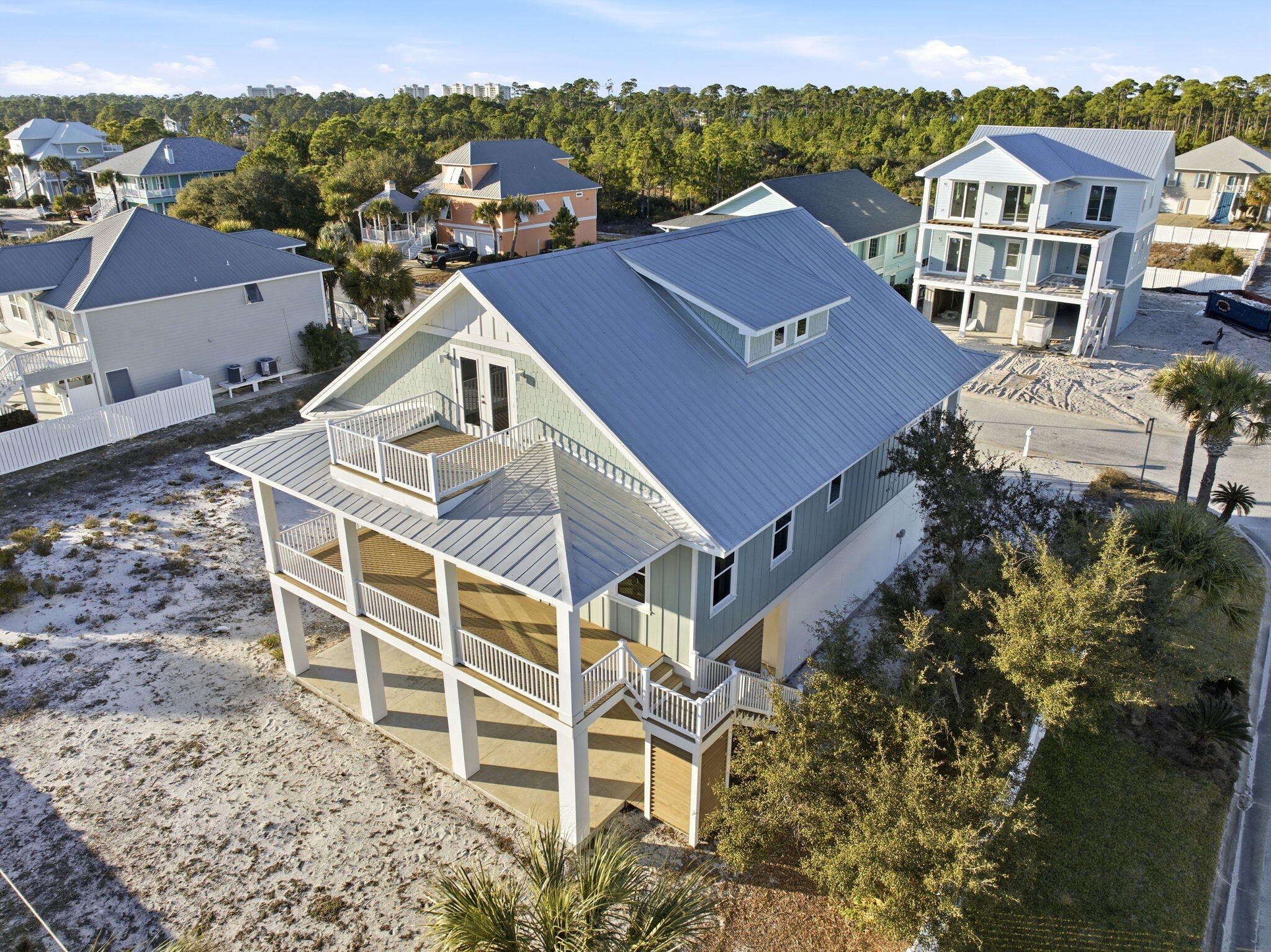 HERON'S WALK - Residential