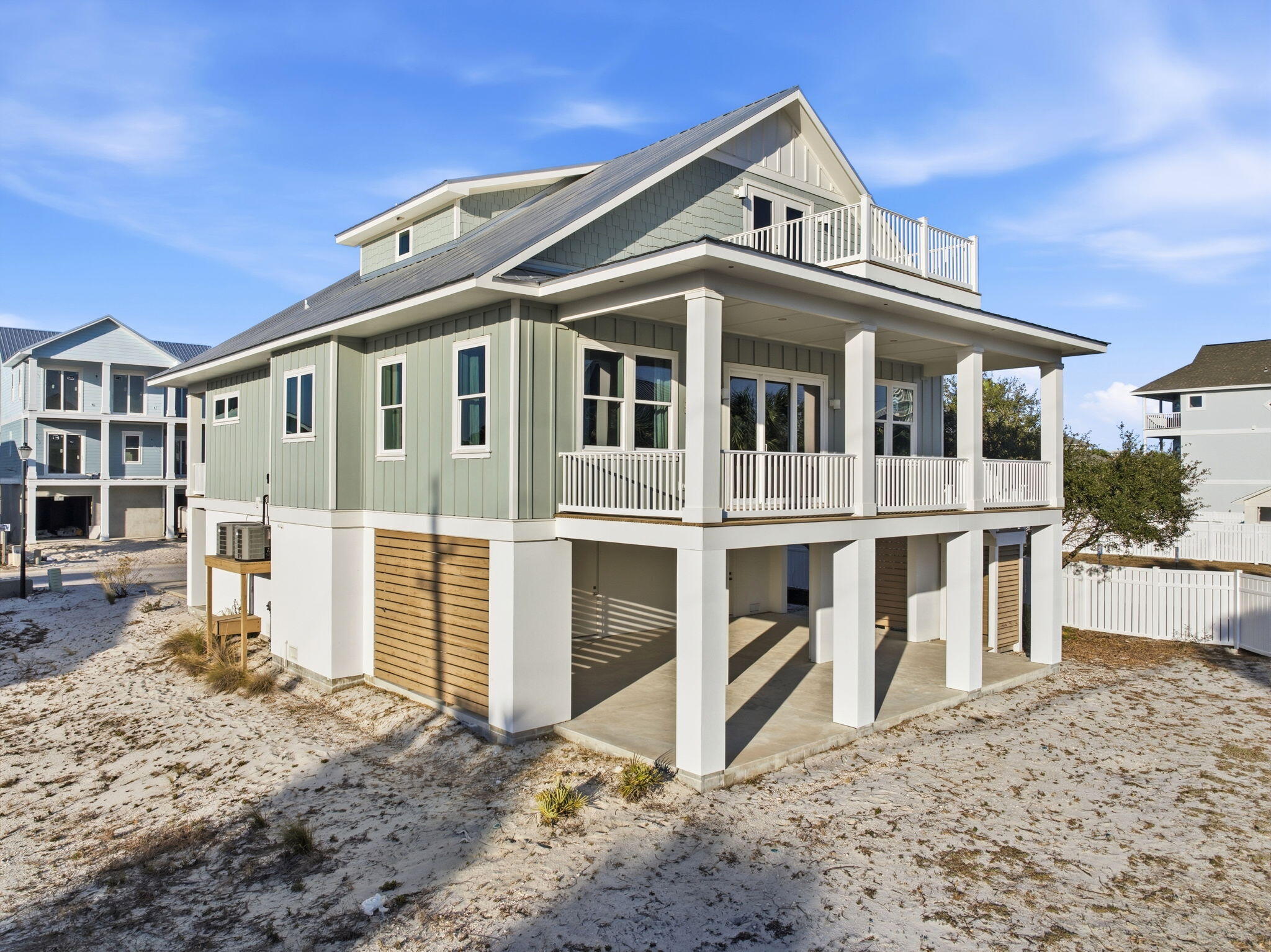 HERON'S WALK - Residential