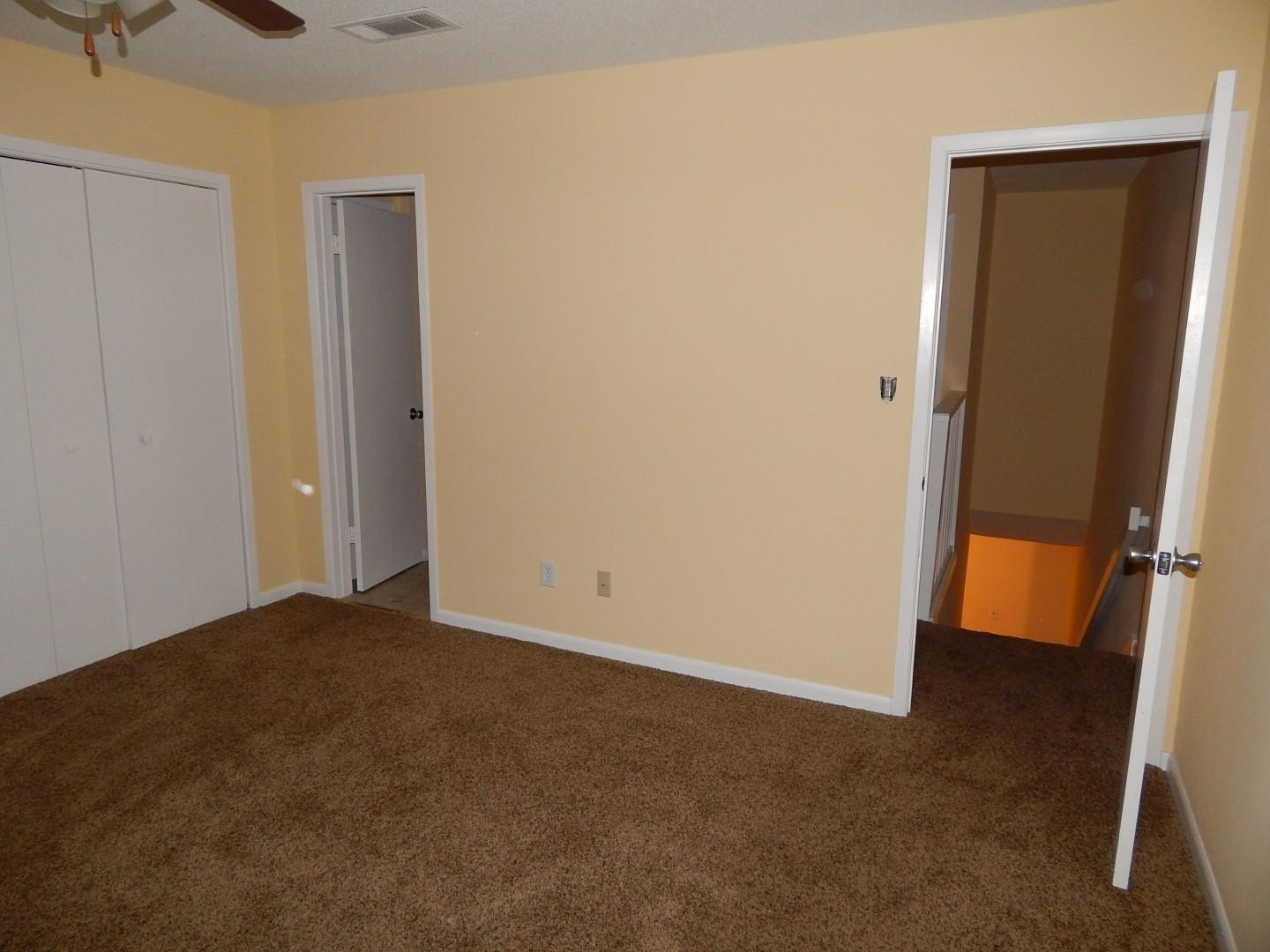 BIENVILLE SQUARE T/H - Residential Lease