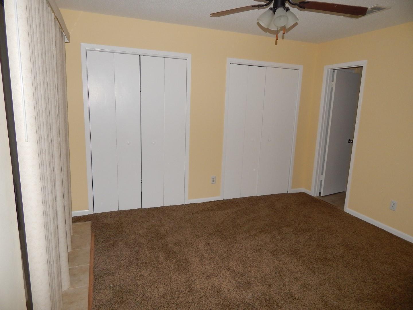 BIENVILLE SQUARE T/H - Residential Lease