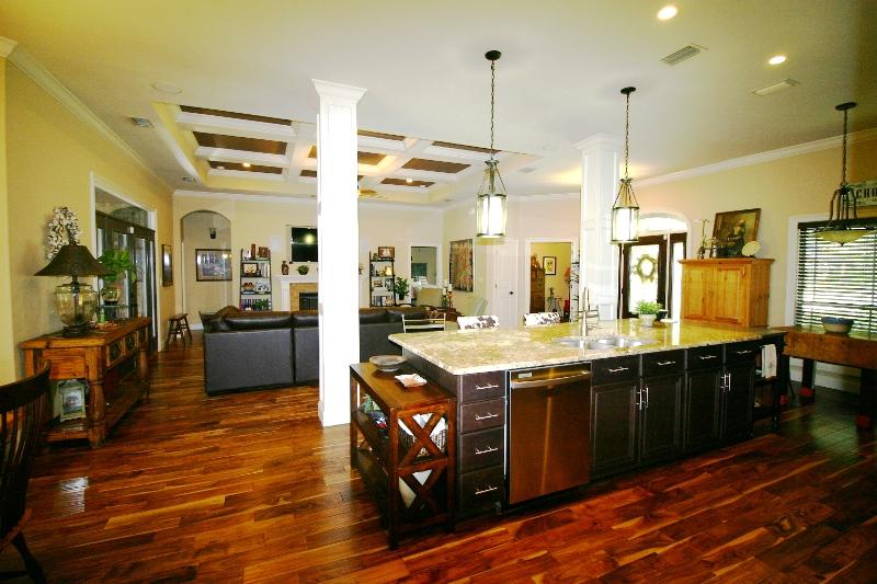 CLAIRE'S VINEYARD - Residential