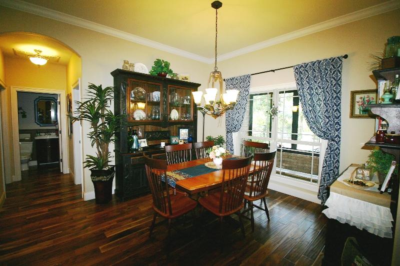 CLAIRE'S VINEYARD - Residential