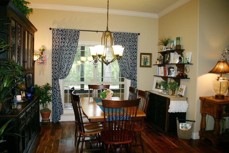 CLAIRE'S VINEYARD - Residential