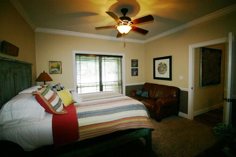 CLAIRE'S VINEYARD - Residential