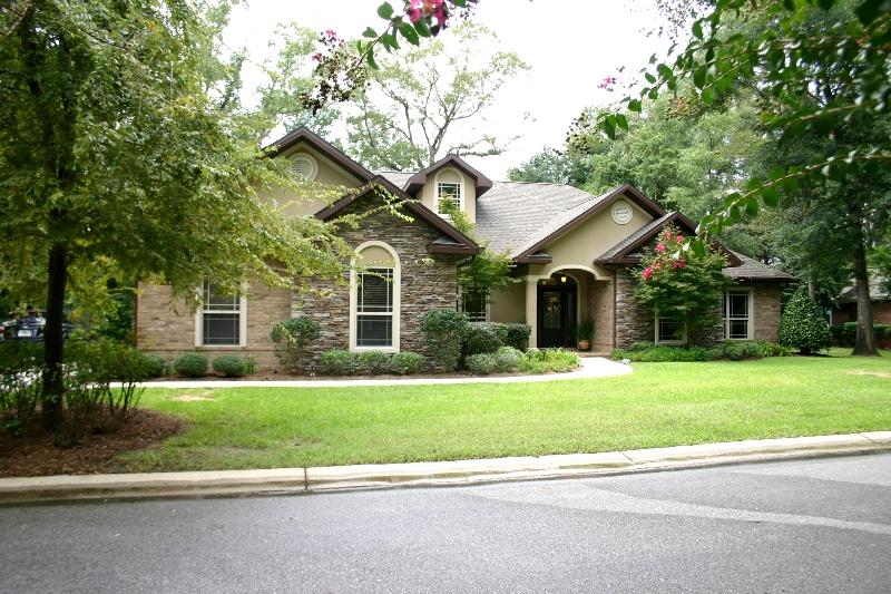 CLAIRE'S VINEYARD - Residential