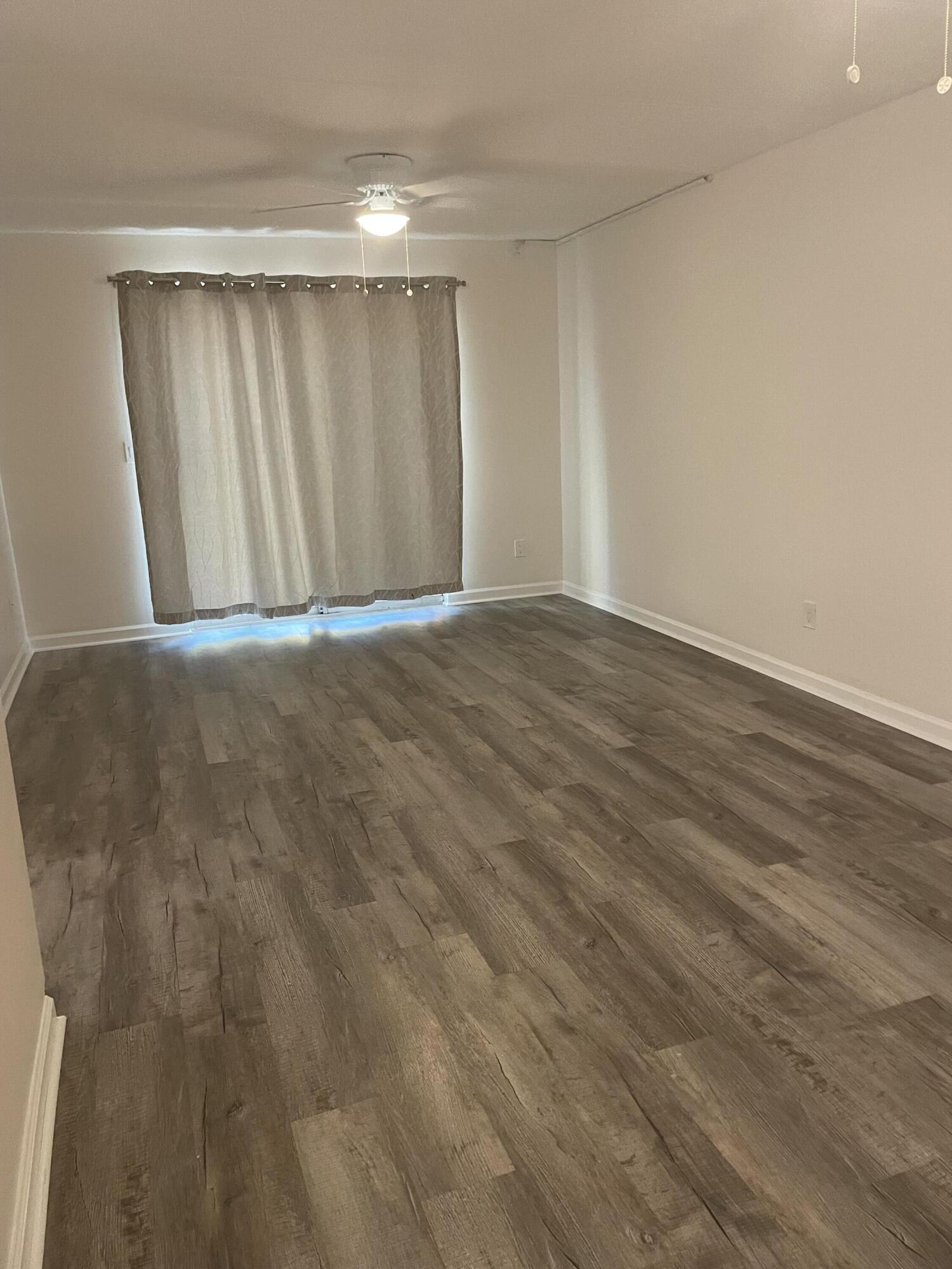 CEDARS THE - Residential Lease