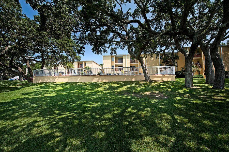 Completely remodeled unit.
New paint, flooring, bathroom, window treatments, lighting, ceiling fans, and kitchen appliances.  This a first floor unit.
Convenient to military base, shopping, dining, schools and beach.
Located within 1/2 mile to water. Community pool overlooks the Sound.