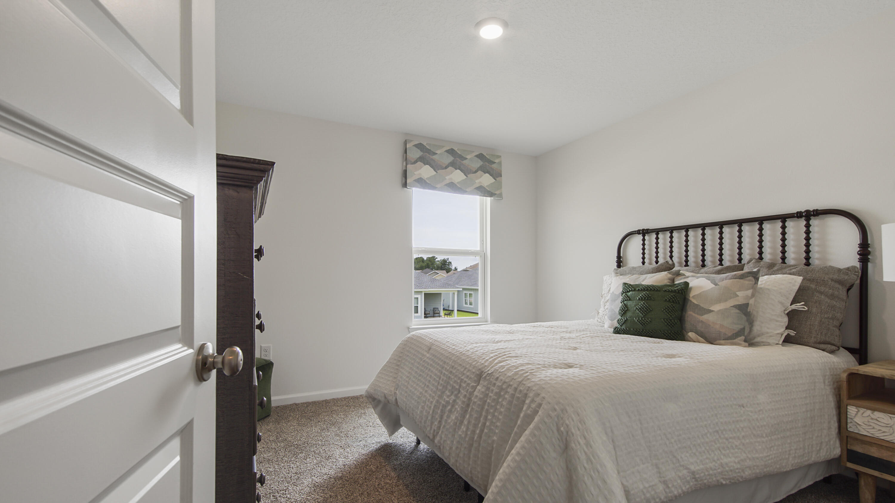 Owl's Head East - Residential